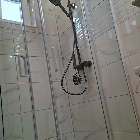 R&d * Budapeszt
