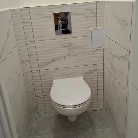 R&d * Budapeszt
